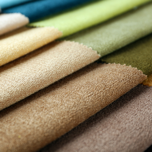 Guide Complet : Les différents types de tissus de rideaux et leurs avantages