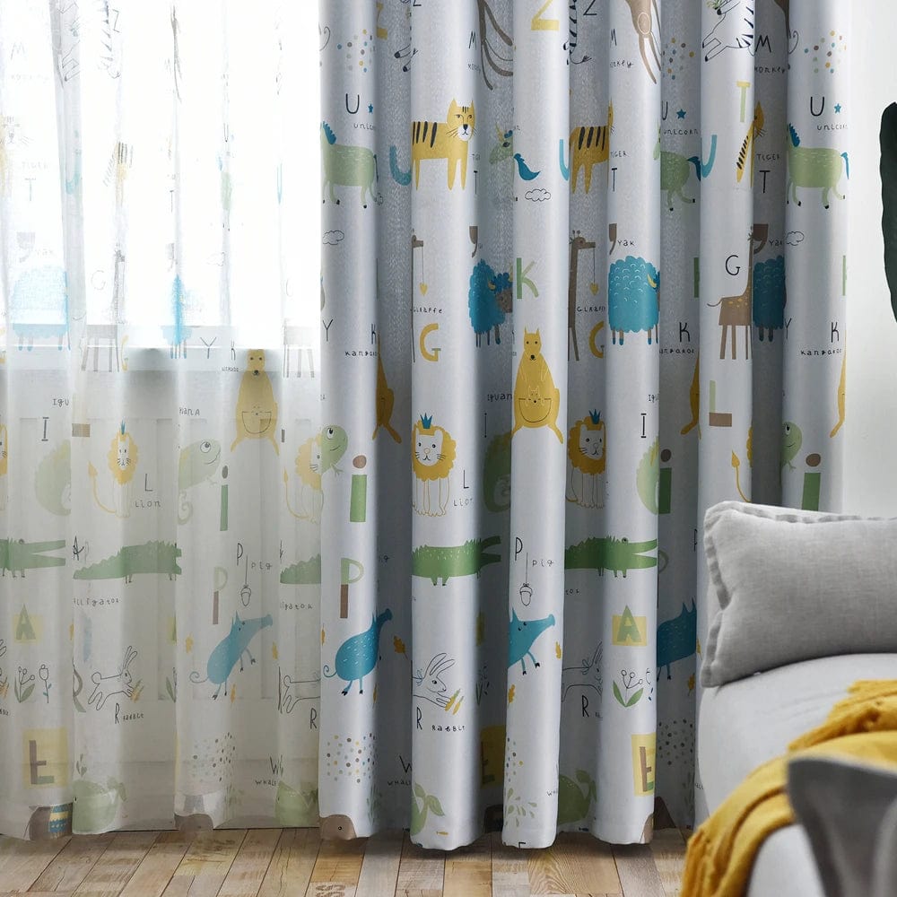 Rideau enfant gris à motifs animaux L'atelier Rideau