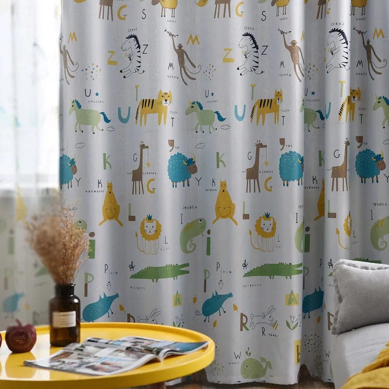 Rideau enfant gris à motifs animaux Occultant / 100cm x 260cm / Passe-tringle L'atelier Rideau