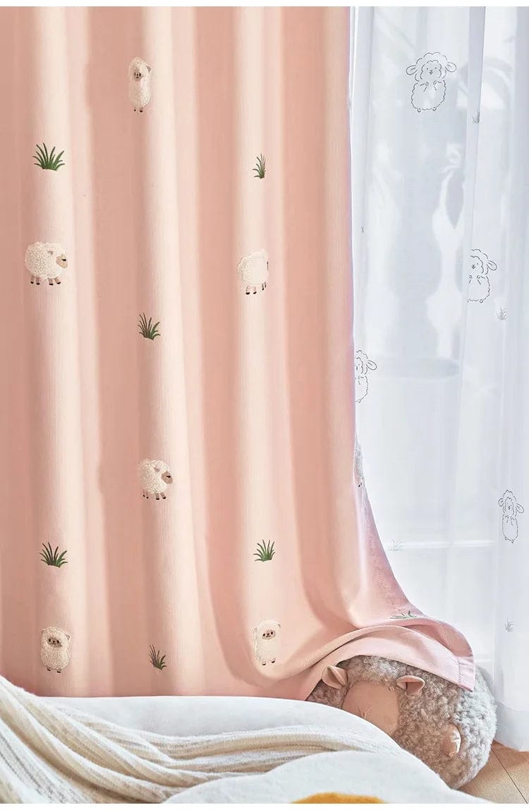 Rideau enfant occultant à motifs moutons coloré L'atelier Rideau