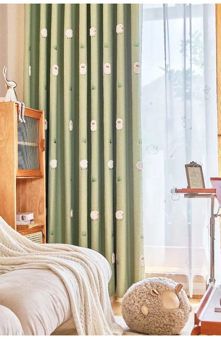 Rideau enfant occultant à motifs moutons coloré L'atelier Rideau