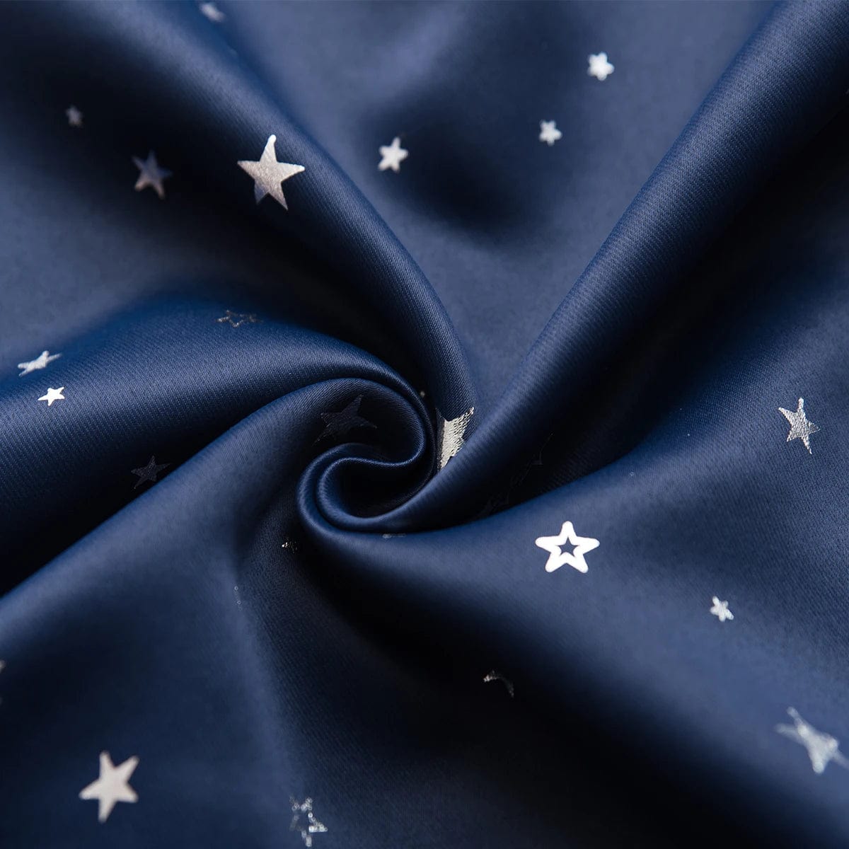 Rideau enfant occultant bleu à étoiles L'atelier Rideau