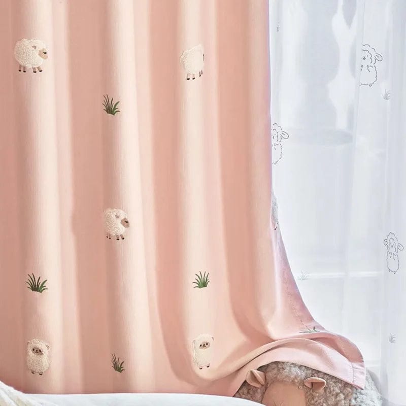 Rideau enfant voilage à motifs moutons coloré L'atelier Rideau