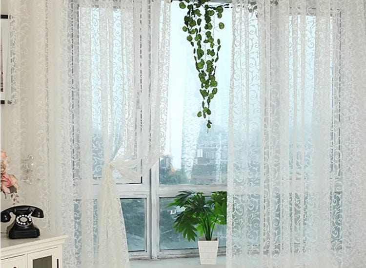 Voilage blanc à motifs floral L'atelier Rideau