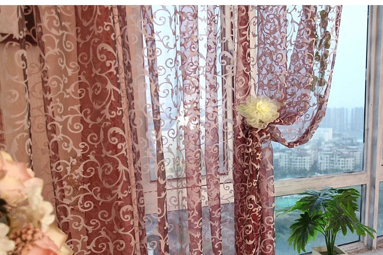 Voilage rouge à motifs floral L'atelier Rideau