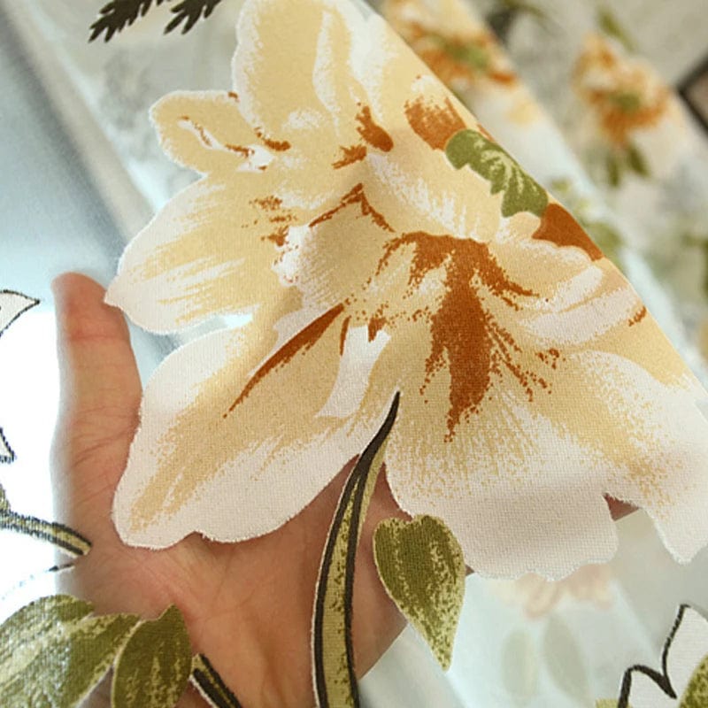 Voilage vert à motif fleures jaunes L'atelier Rideau